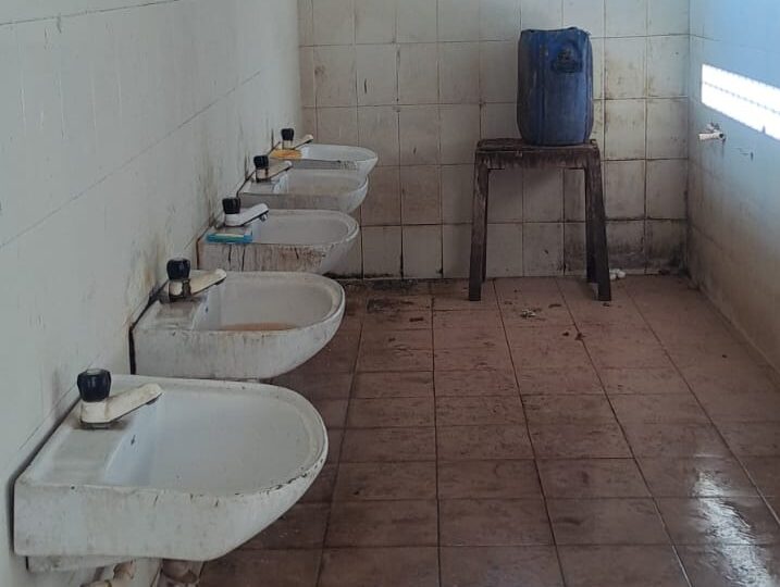 ಮೈಸೂರು ವಿ ವಿಯ ವಿದ್ಯಾರ್ಥಿನಿಲಯಗಳಿಗೆ ಮೂಲಭೂತ ಸೌಕರ್ಯ ಒದಗಿಸುವಂತೆ ಎಸ್‌ ಎಫ್‌ ಐ ಪ್ರತಿಭಟನೆ