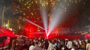 ಬೆಂಗಳೂರು |ರಾಜ್ಯದೆಲ್ಲೆಡೆ ಹೊಸ ವರ್ಷ ಆಚರಣೆ : 2025ಕ್ಕೆ ವಿದಾಯ ಹೇಳಿ 2026ನ್ನು ಕೇಕ್​ ಕತ್ತರಿಸಿ ಸಂಭ್ರಮ