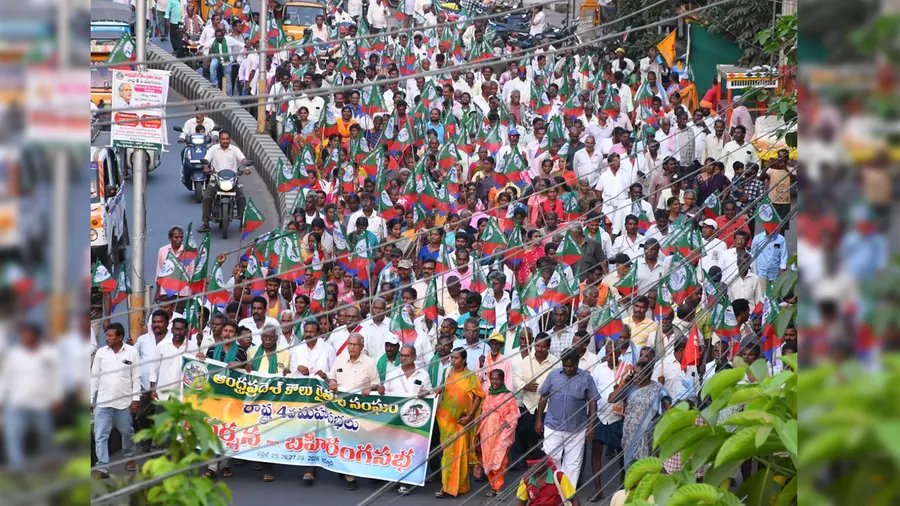 ಕೌಲುದಾರ ರೈತರ ಹೋರಾಟ ತೀವ್ರಗೊಳಿಸಲು ಕರೆ: ಎಪಿಯಲ್ಲಿ ಭಾರೀ ಸಮ್ಮೇಳನ