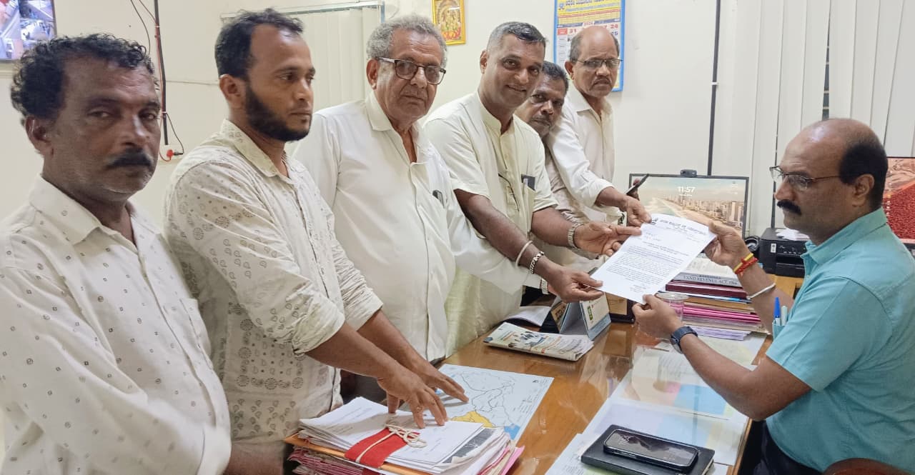 ದೇರಳಕಟ್ಟೆ ಆಸ್ಪತ್ರೆ ಜಂಕ್ಷನ್‌ನಲ್ಲಿ ಕೊಳಚೆ ನೀರು ಶೇಖರಣೆ | ದುರ್ವಾಸನೆ ತಡೆಗೆ ಕ್ರಮಕ್ಕೆ ಸಿಪಿಐ(ಎಂ) ಒತ್ತಾಯ