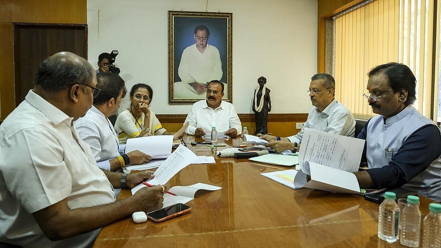 ಮಹಾರಾಷ್ಟ್ರ ವಿಧಾನ ಪರಿಷತ್ ಚುನಾವಣೆ: ಮಹಾ ವಿಕಾಸ್ ಅಘಾಡಿಯಲ್ಲಿ ಸ್ಥಾನ ಹಂಚಿಕೆ ಅಂತಿಮ