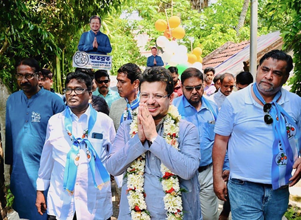ಟಿಎಂಸಿ ಒಳ ಸಂಘರ್ಷ ತೀವ್ರ: 58 ಶಾಸಕರು ಹೊಸ LoP ನೇಮಕಕ್ಕೆ ಒತ್ತಾಯಿಸಿ ಪತ್ರ ಸಲ್ಲಿಕೆ