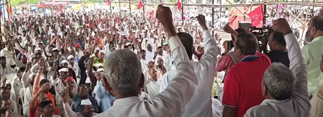 ಮುಂಬೈನಲ್ಲಿ ಸಾವಿರಾರು ರೈತರ ಬೃಹತ್ ಪ್ರತಿಭಟನೆ; ಮಹಾರಾಷ್ಟ್ರ ಸಚಿವರೊಂದಿಗೆ ಎಐಕೆಎಸ್‌ ನಿಯೋಗದ ಮಾತುಕತೆ