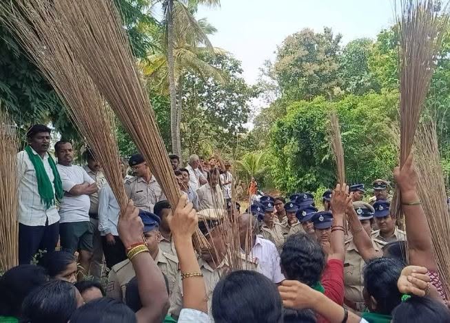 ಪೊಲೀಸ್ ಬಲದಲ್ಲಿ ಸರ್ವೆಗೆ ರೈತರ ವಿರೋಧ: ಬಿಡದಿ ಟೌನ್‌ಶಿಪ್ ವಿವಾದ ತೀವ್ರ