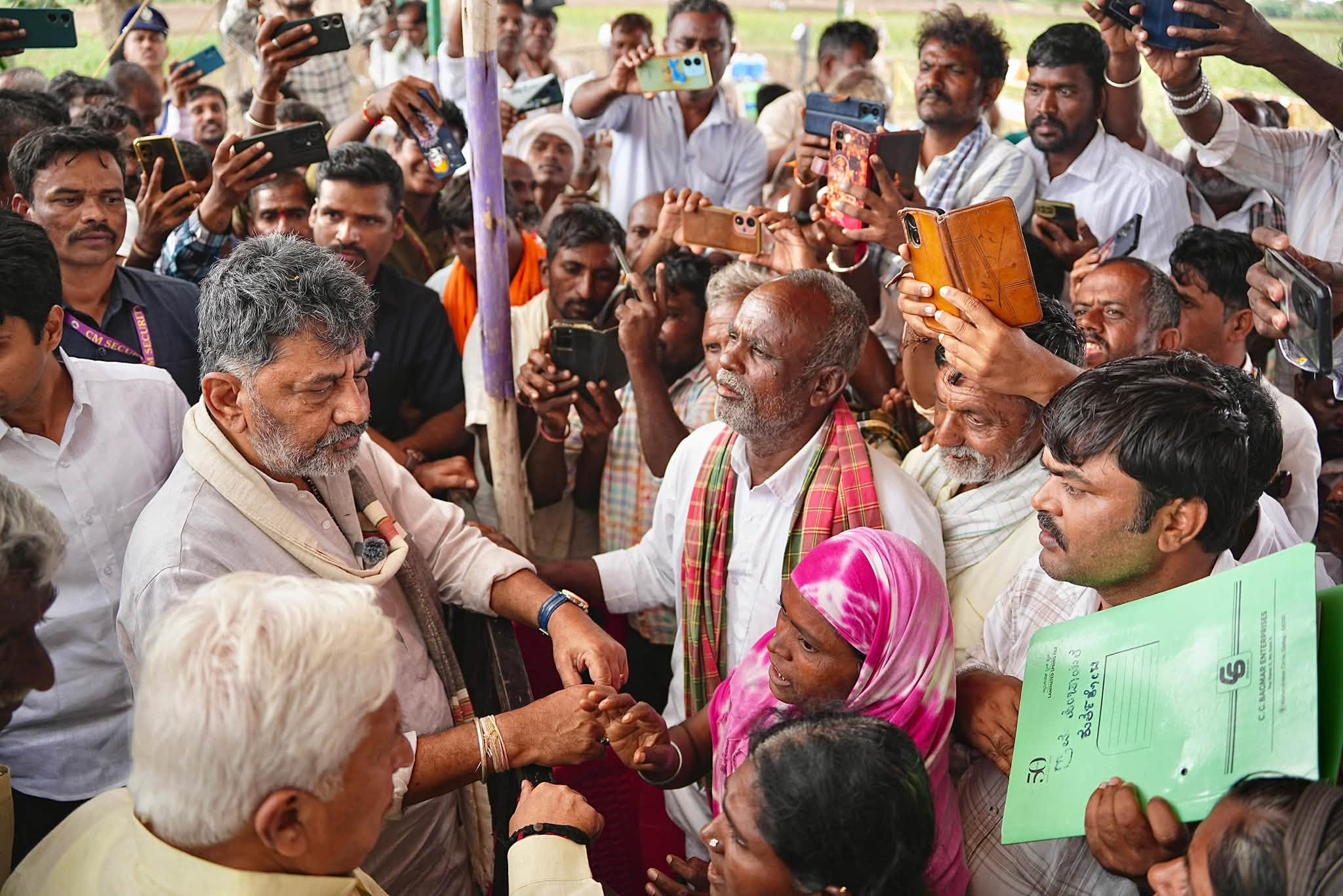 ಕರ್ನಾಟಕದಲ್ಲಿ ಬರದ ಆತಂಕ; ಕುಡಿಯುವ ನೀರು, ವಿದ್ಯುತ್‌ ಕೊರತೆ ಸಾಧ್ಯತೆ: ಜನರು ‘ಮಾನಸಿಕವಾಗಿ ಸಿದ್ಧರಾಗಿ’ ಎಂದ ಡಿ.ಕೆ. ಶಿವಕುಮಾರ್