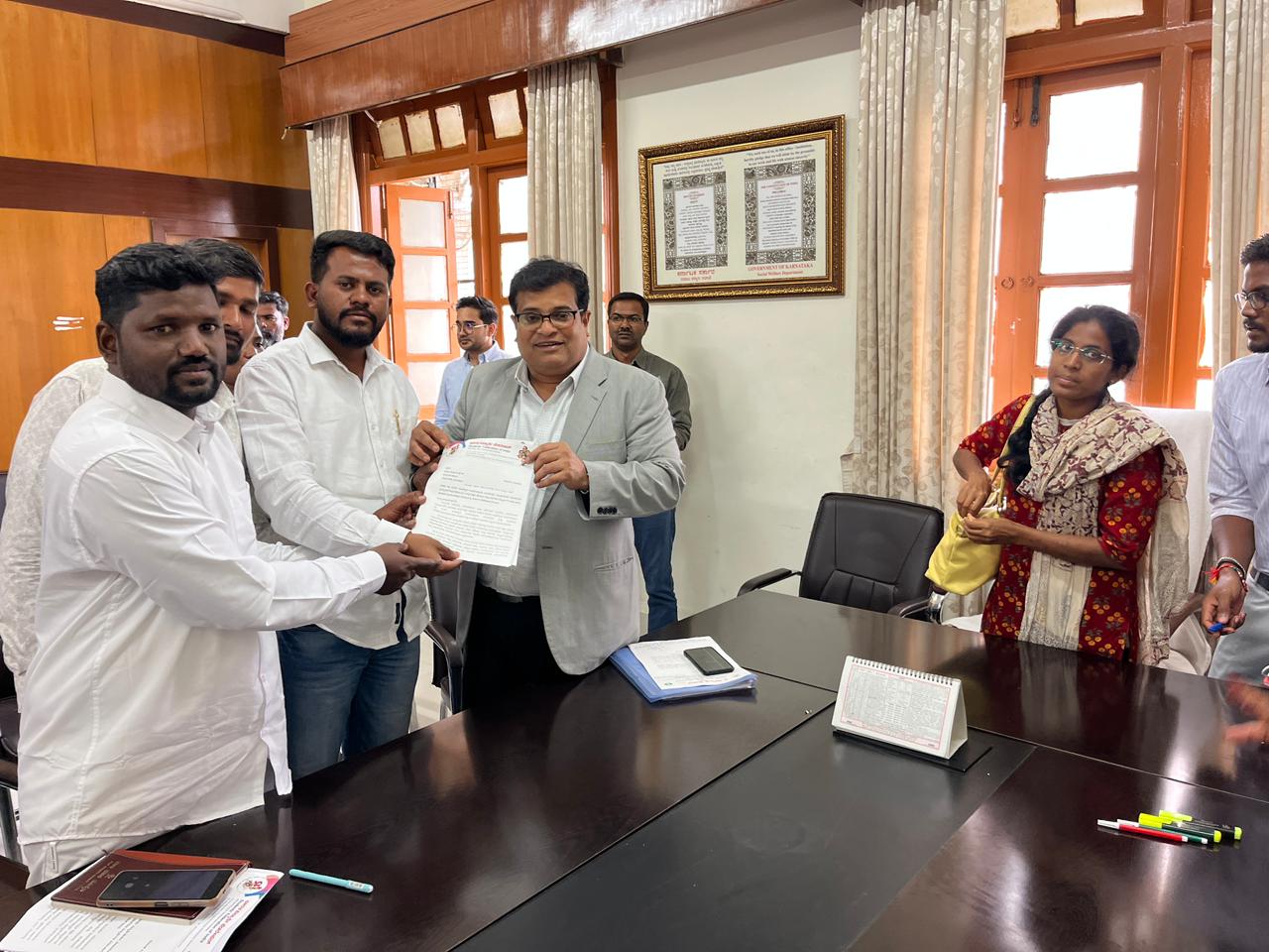 ವಿದೇಶಿ ಉನ್ನತ ಶಿಕ್ಷಣ ವಿದ್ಯಾರ್ಥಿಗಳಿಗೆ ಆರ್ಥಿಕ ನೆರವಿಗೆ ಎಸ್‌ಎಫ್‌ಐ ಆಗ್ರಹ